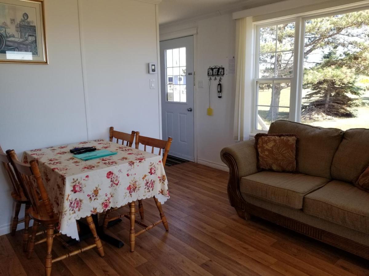 Blue Spruces Cottages Hampton Εξωτερικό φωτογραφία