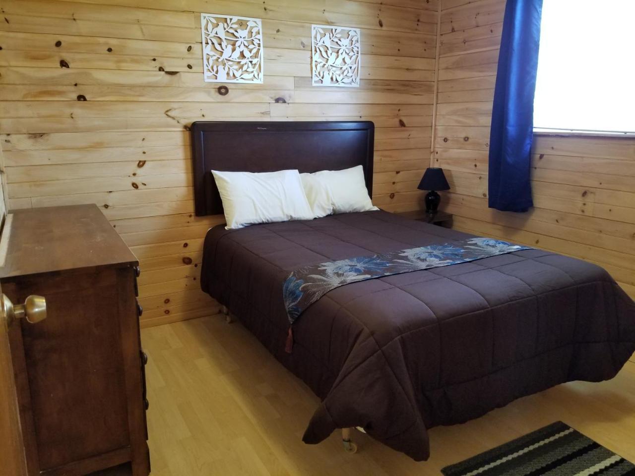 Blue Spruces Cottages Hampton Εξωτερικό φωτογραφία