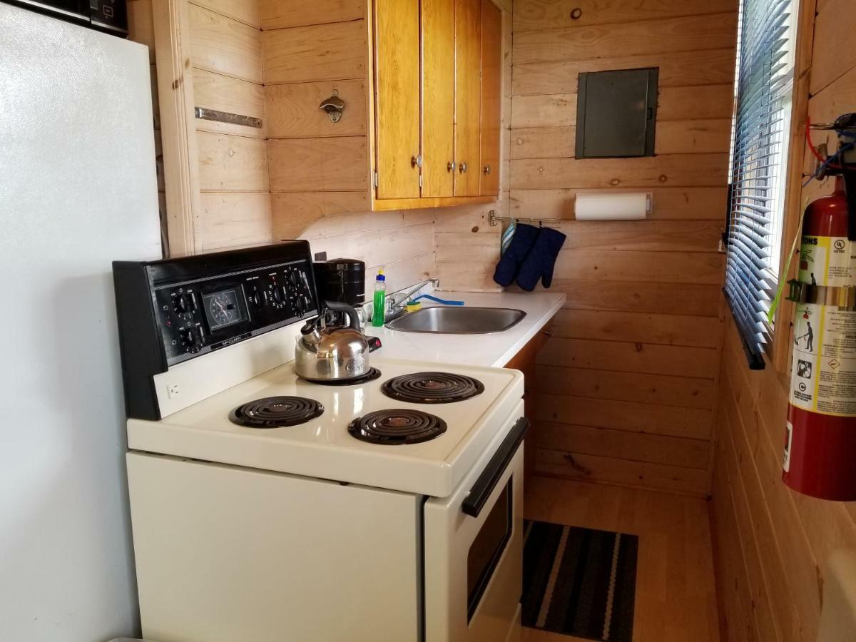 Blue Spruces Cottages Hampton Εξωτερικό φωτογραφία